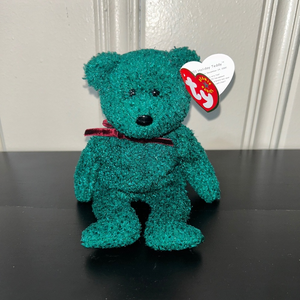 2001 Holiday Teddy Ty Beanie Baby
